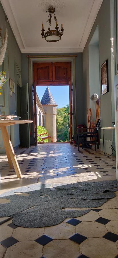 Chateau De Saint Etienne Buitenkant foto